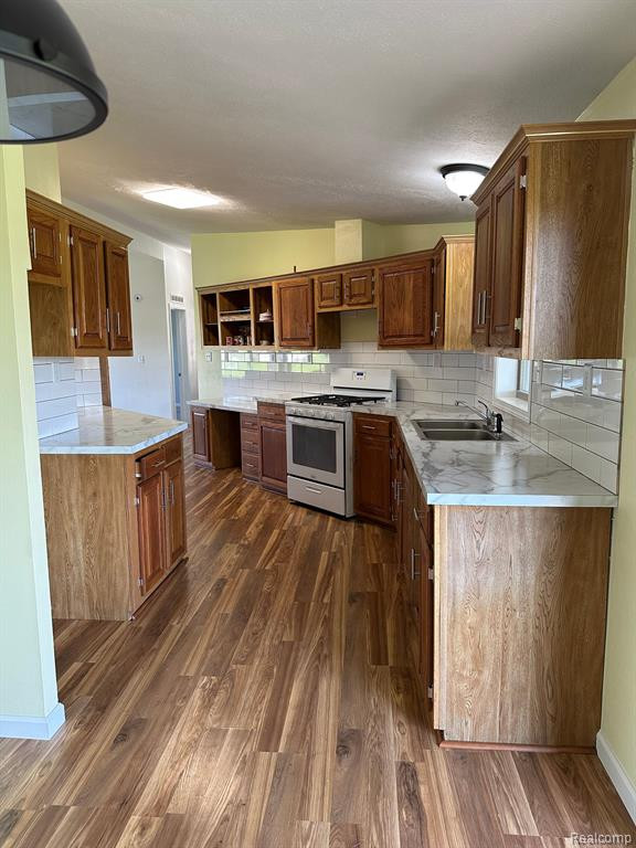 6119 NORMAN Road, Grant, MI 48032 — Photo 5