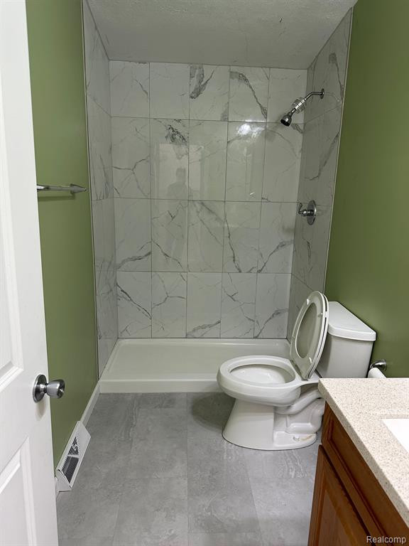 6119 NORMAN Road, Grant, MI 48032 — Photo 17