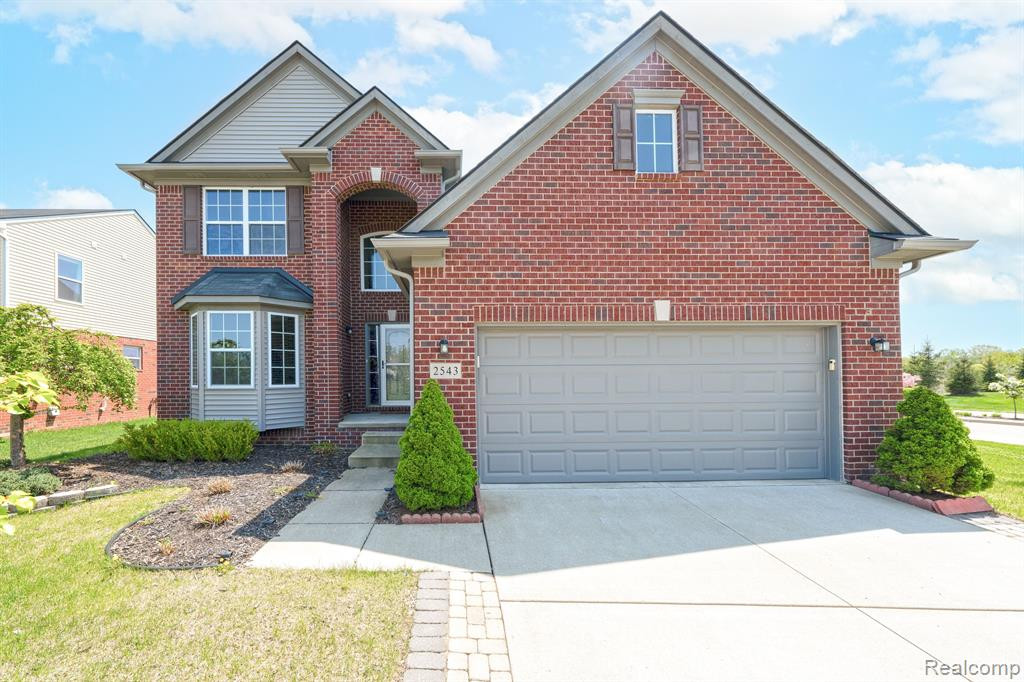 2543 KNOLLWOOD Drive, Canton, MI 48188 — front exterior