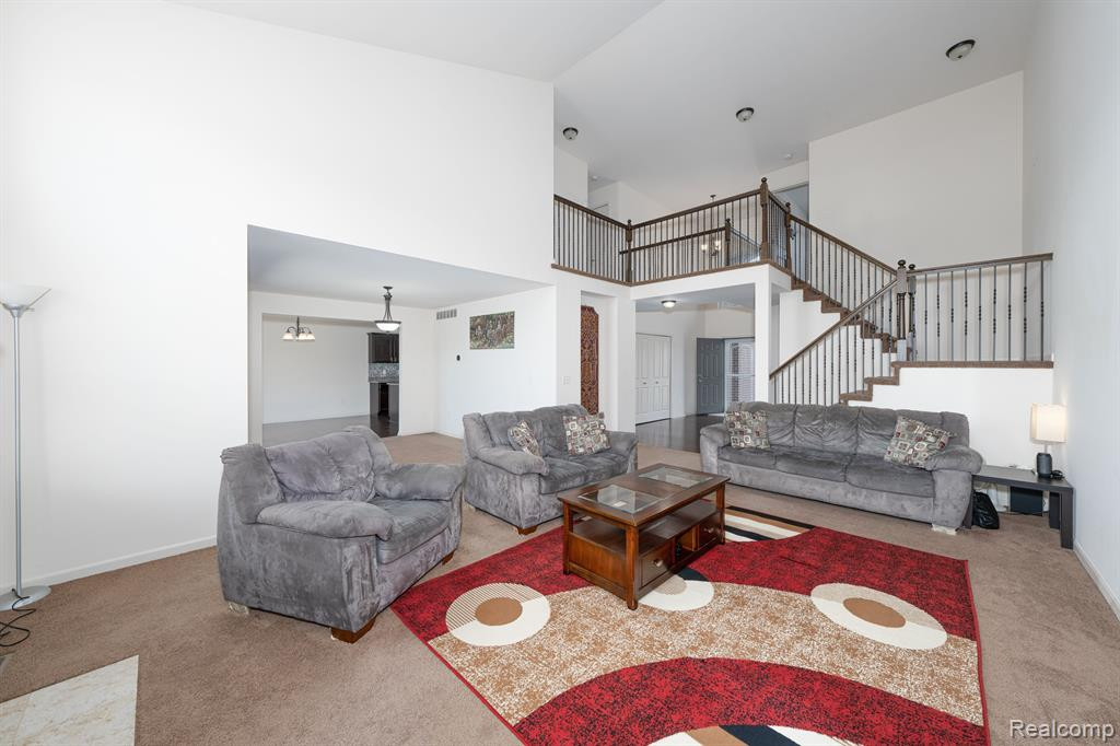 2543 KNOLLWOOD Drive, Canton, MI 48188 — Photo 3