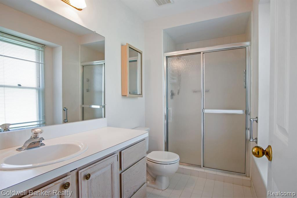 21935 RIVER RIDGE Trail, 85, Farmington Hills, MI 48335 — Photo 17
