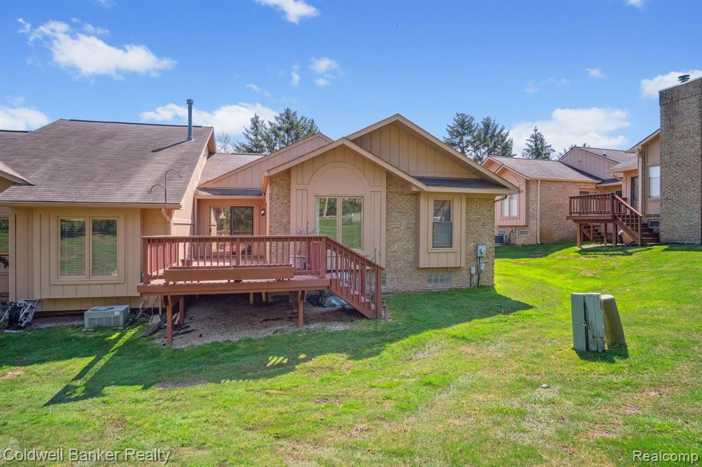 21935 RIVER RIDGE Trail, 85, Farmington Hills, MI 48335 — Photo 24
