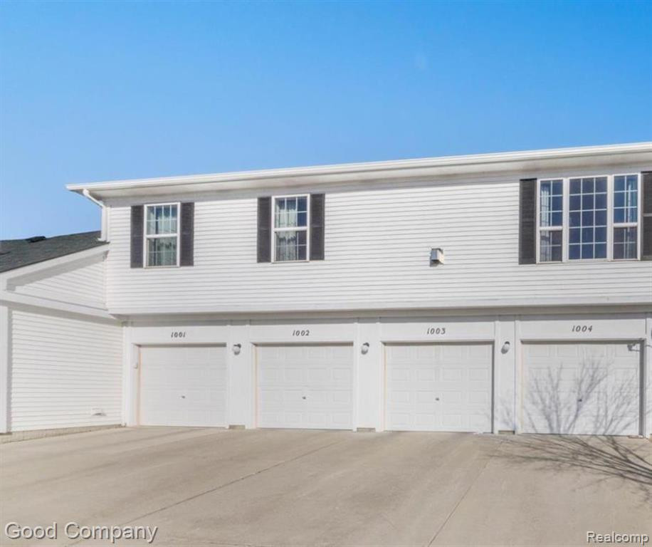 1004 RIVERSEDGE Drive, 40, Saline, MI 48176 — Photo 20