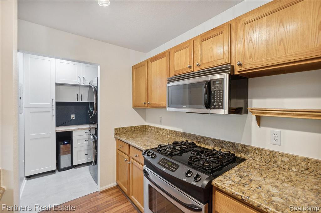 620 Curzon Court, 103, Howell, MI 48843 — Photo 20