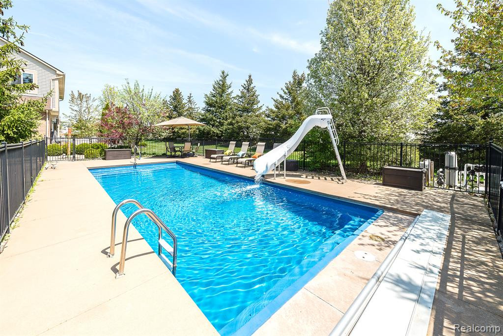 29896 MAGNOLIA Drive, New Hudson, MI 48165 — Photo 5