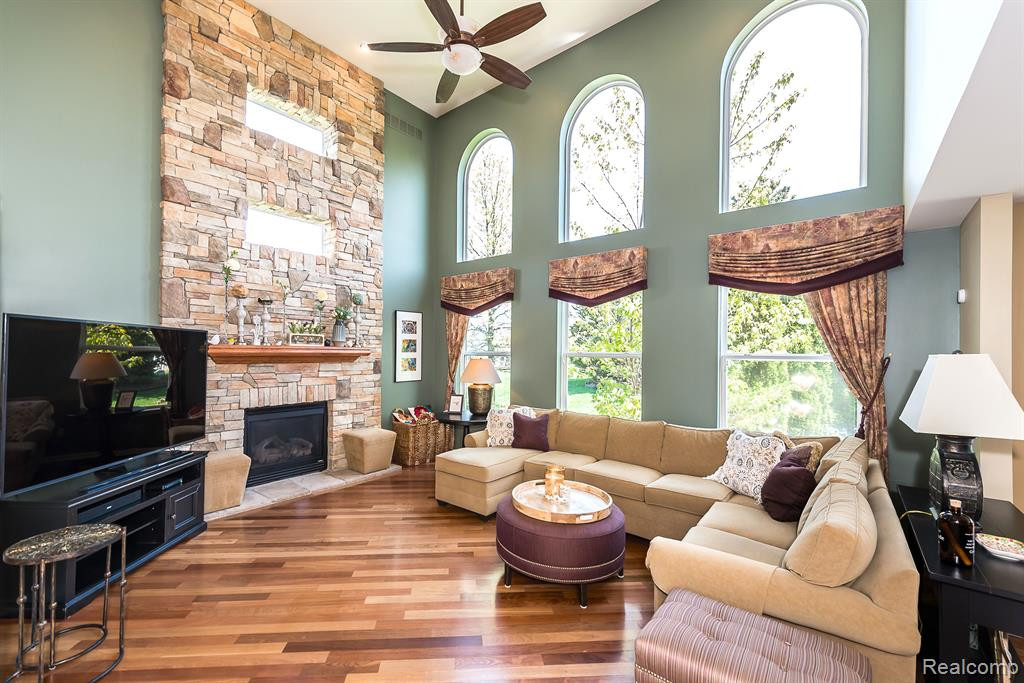 29896 MAGNOLIA Drive, New Hudson, MI 48165 — Photo 10