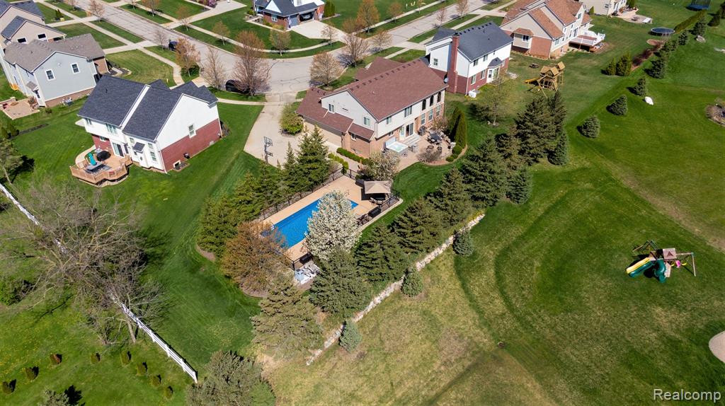 29896 MAGNOLIA Drive, New Hudson, MI 48165 — Photo 31