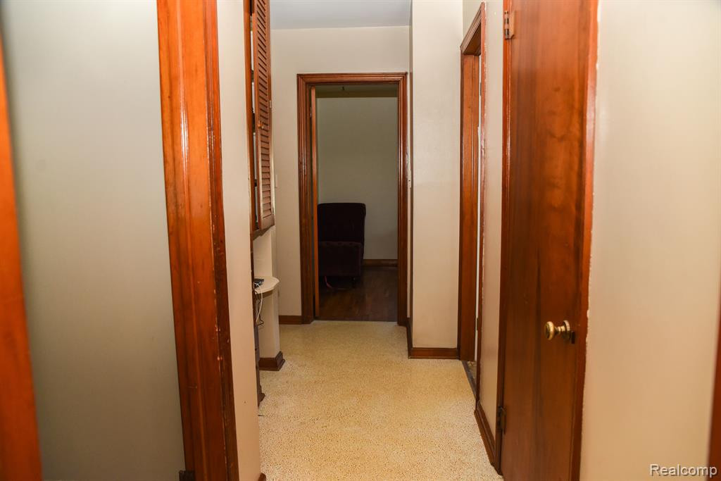 7404 Paul Street, Pigeon Vlg, MI — Photo 16