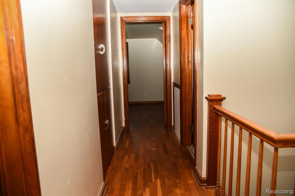 7404 Paul Street, Pigeon Vlg, MI — Photo 18