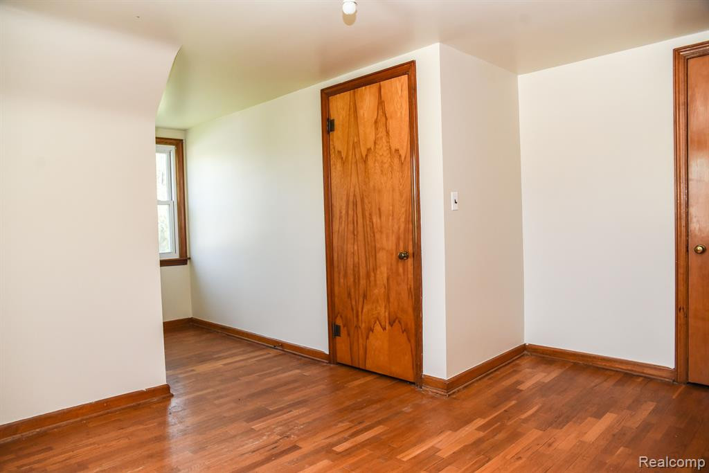 7404 Paul Street, Pigeon Vlg, MI — Photo 22