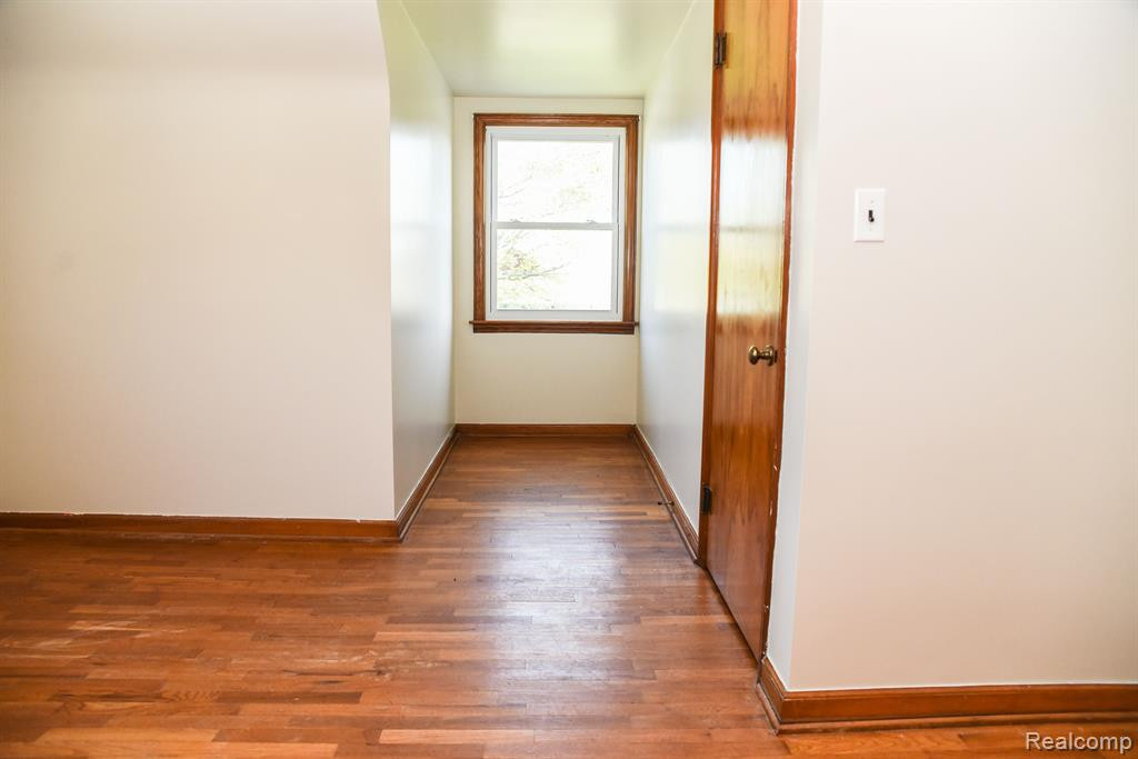 7404 Paul Street, Pigeon Vlg, MI — Photo 25