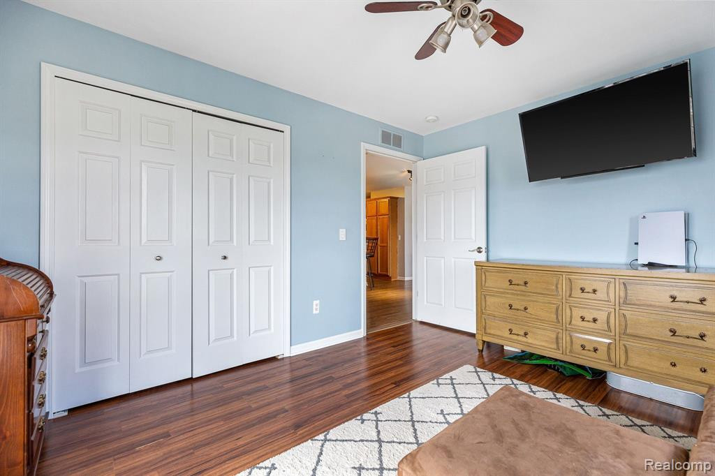 5842 ACORN Lane, Sterling Heights, MI 48314 — Photo 13