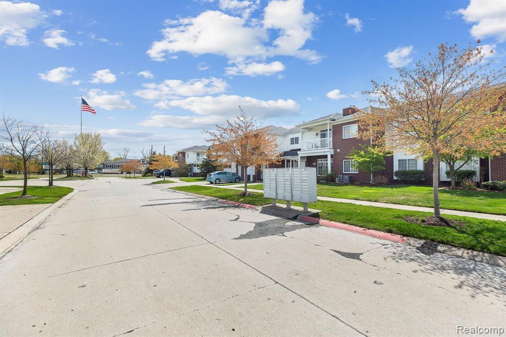 5842 ACORN Lane, Sterling Heights, MI 48314 — Photo 22