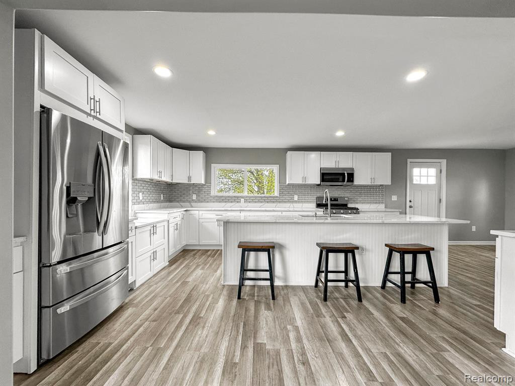 19433 22 Mile Road, Macomb, MI, 48044