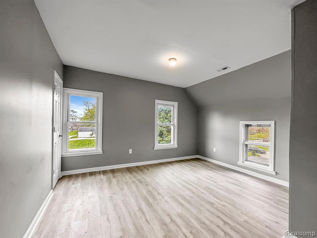 19433 22 Mile Road, Macomb, MI, 48044