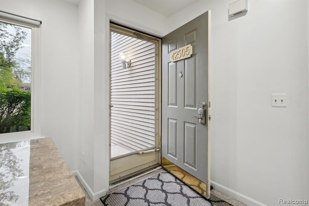 42505 LILLEY POINTE Drive, Canton, MI 48187 — Photo 6