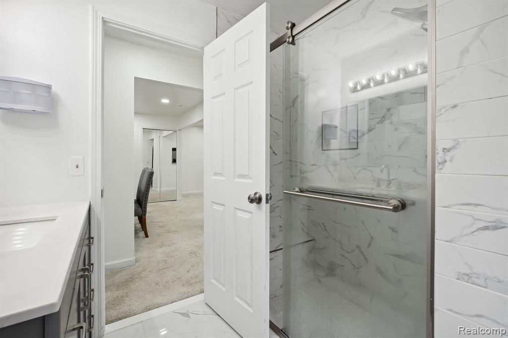 42505 LILLEY POINTE Drive, Canton, MI 48187 — Photo 19