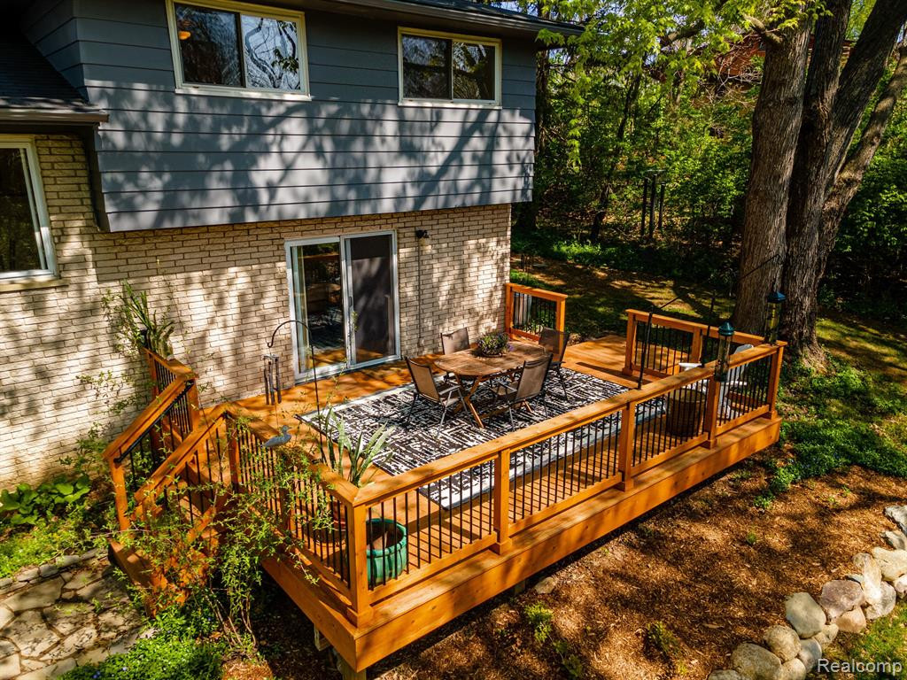 4310 CRESTLINE Drive, Ann Arbor, MI 48103 — Photo 3