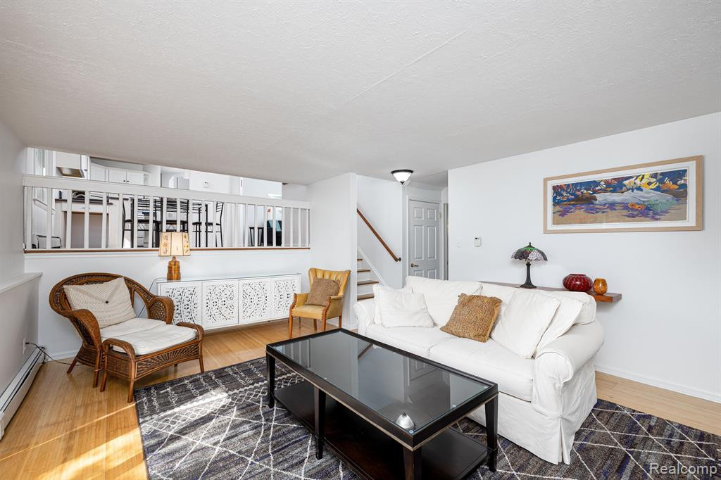 4310 CRESTLINE Drive, Ann Arbor, MI 48103 — Photo 25