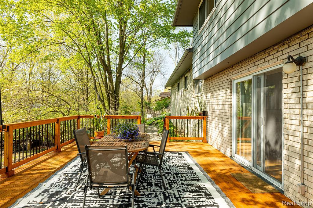 4310 CRESTLINE Drive, Ann Arbor, MI 48103 — Photo 38
