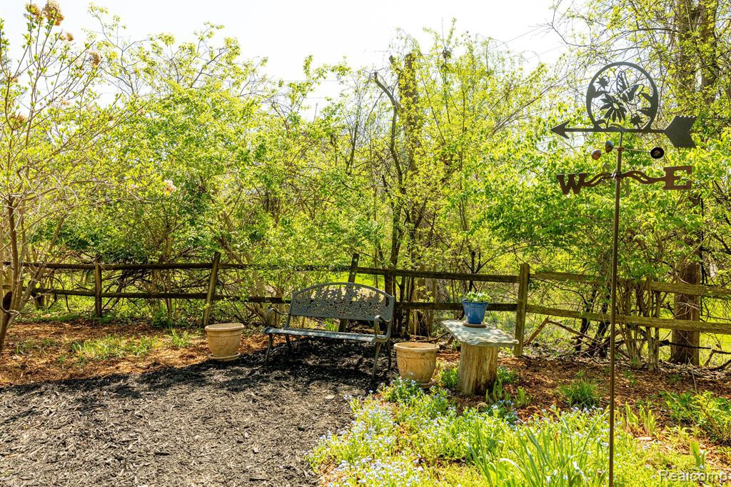 4310 CRESTLINE Drive, Ann Arbor, MI 48103 — Photo 42