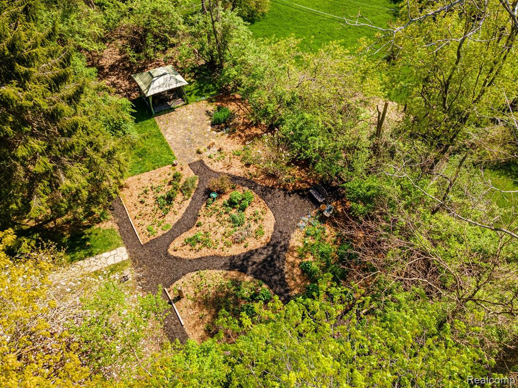 4310 CRESTLINE Drive, Ann Arbor, MI 48103 — Photo 49