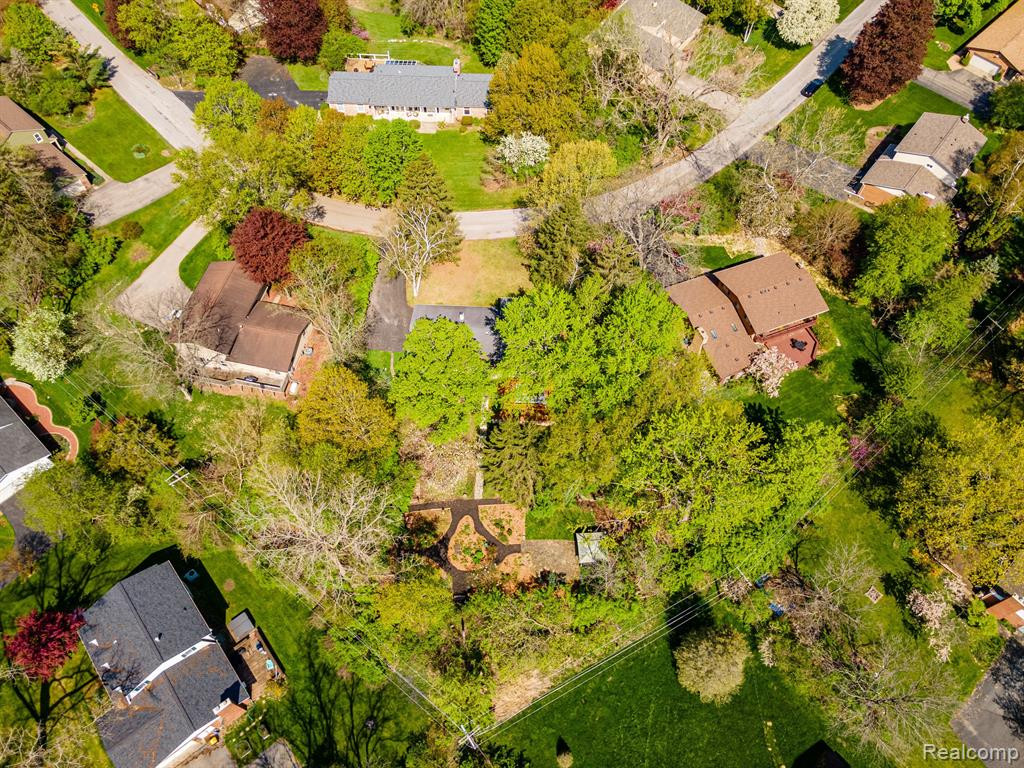 4310 CRESTLINE Drive, Ann Arbor, MI 48103 — Photo 50
