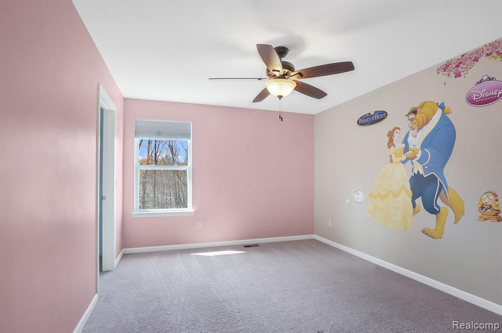 27111 Victoria Road, Novi, MI — Photo 14