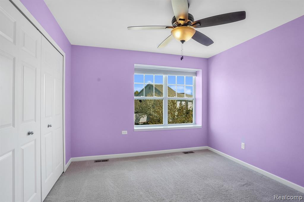 27111 Victoria Road, Novi, MI — Photo 16