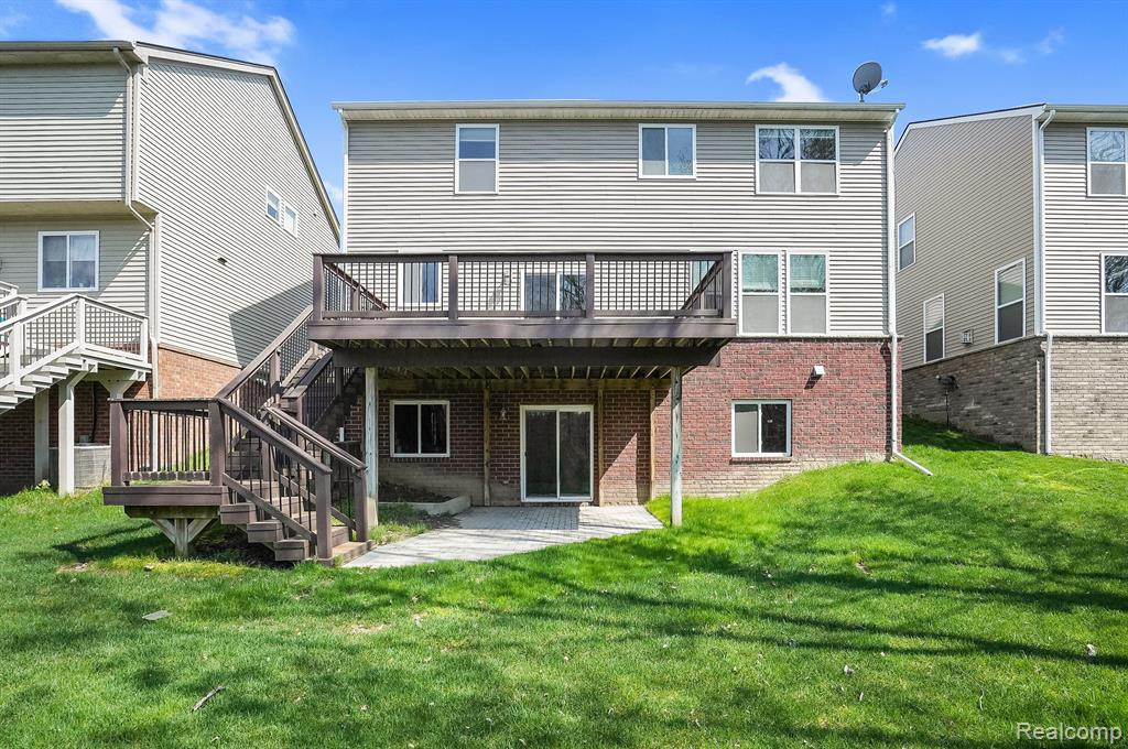 27111 Victoria Road, Novi, MI — Photo 21