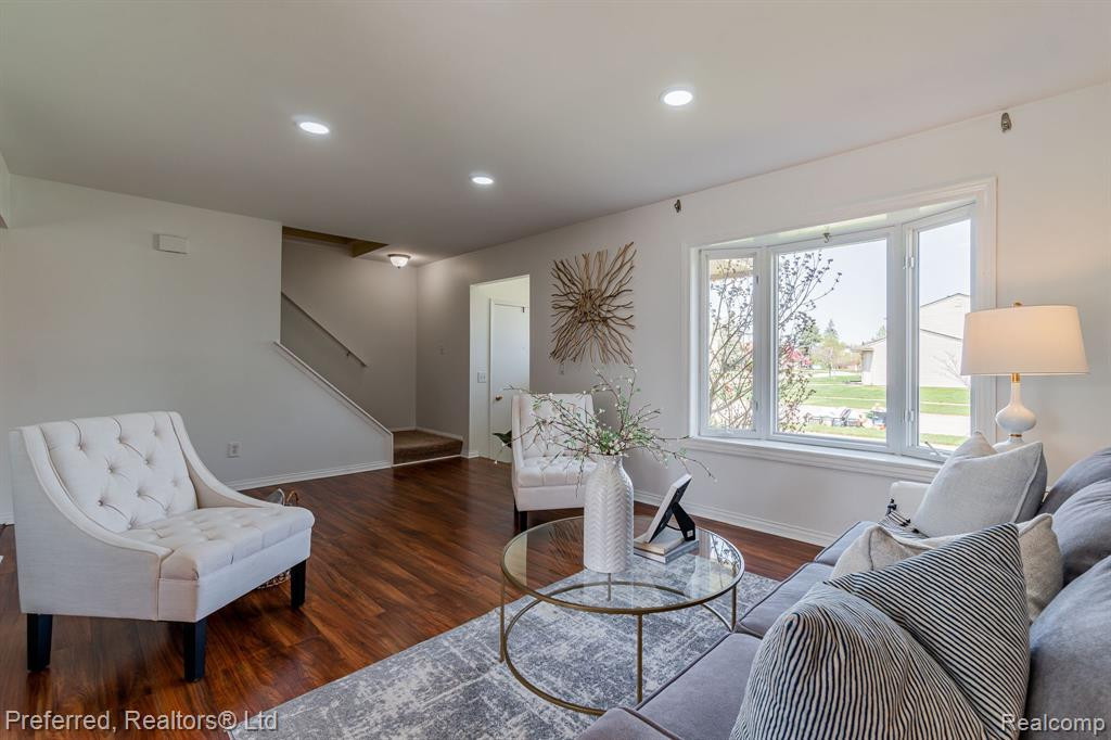 43729 Fleetwood Drive, Canton, MI 48187 — Photo 10