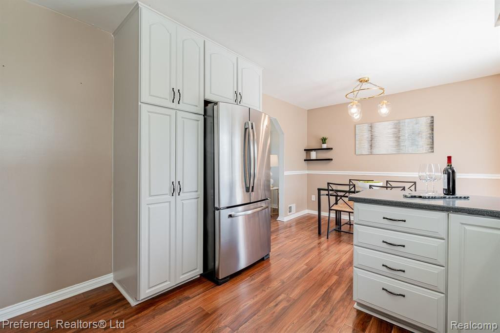 43729 Fleetwood Drive, Canton, MI 48187 — Photo 17
