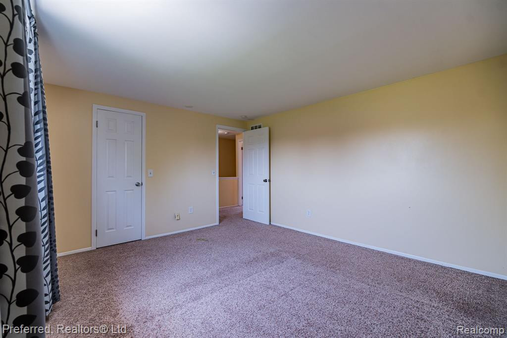 43729 Fleetwood Drive, Canton, MI 48187 — Photo 26