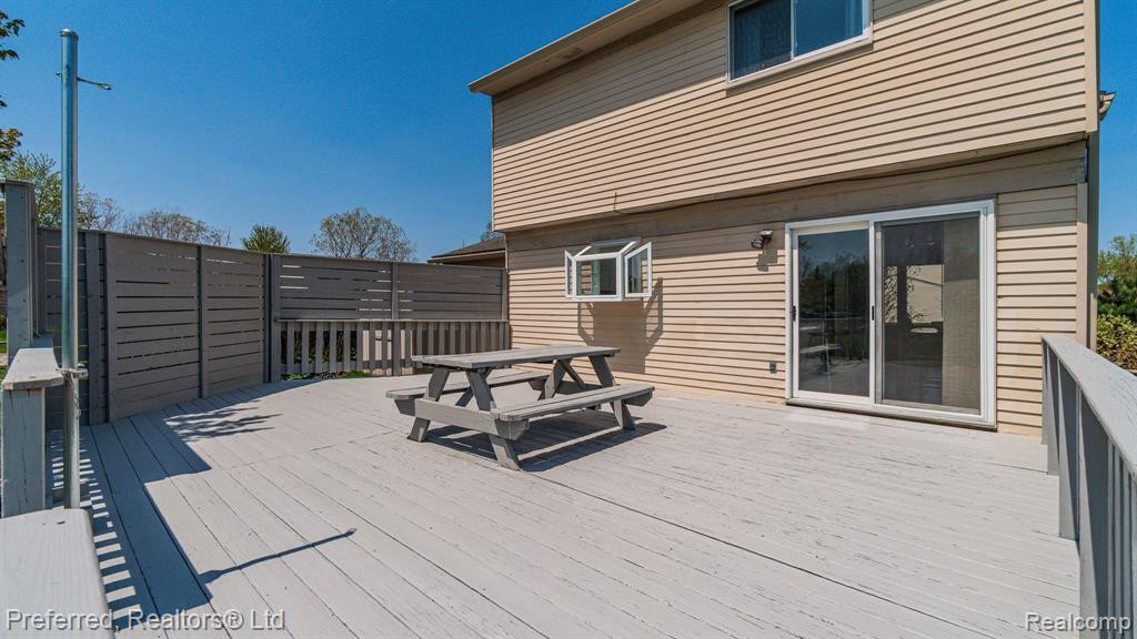 43729 Fleetwood Drive, Canton, MI 48187 — Photo 33