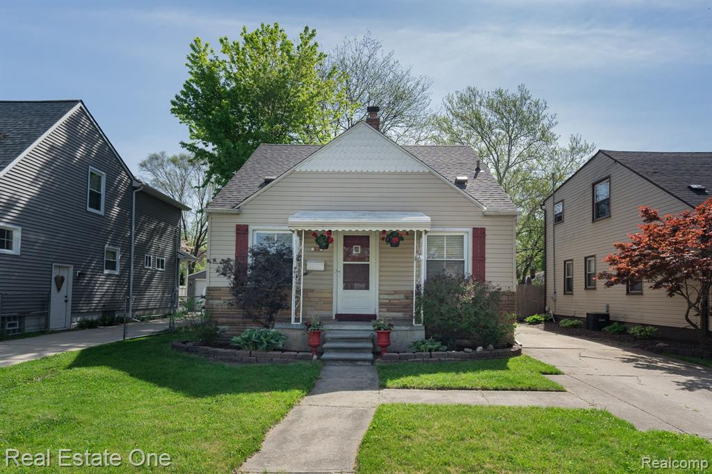 808 N EDISON Avenue, Royal Oak, MI 48067 — front exterior