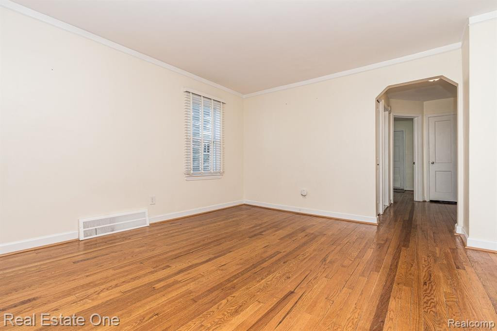 808 N EDISON Avenue, Royal Oak, MI 48067 — Photo 6