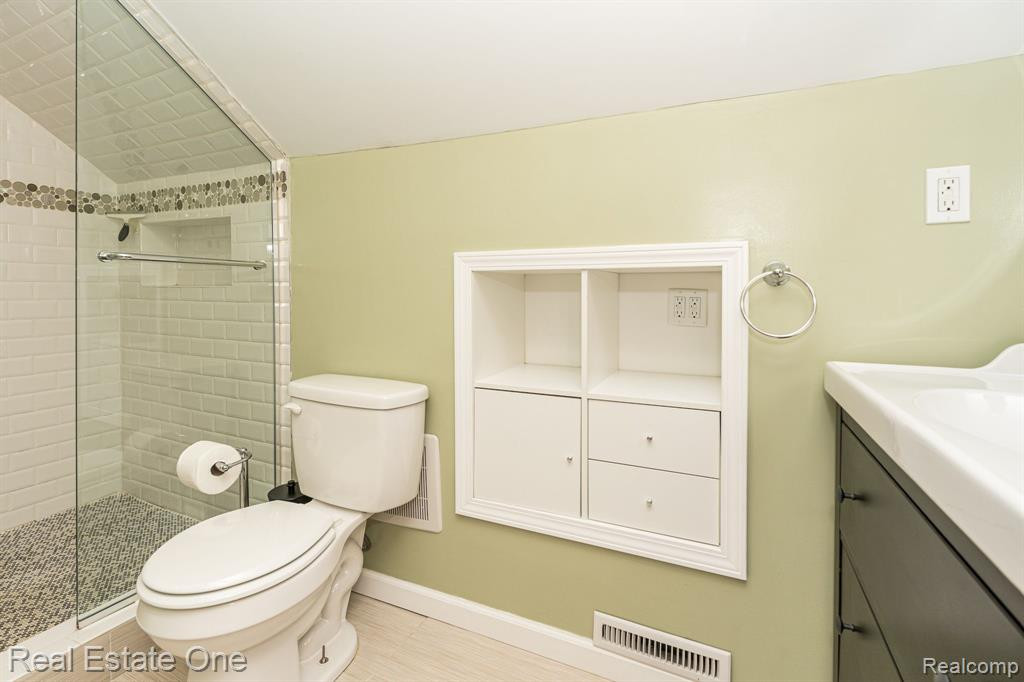 808 N EDISON Avenue, Royal Oak, MI 48067 — Photo 21