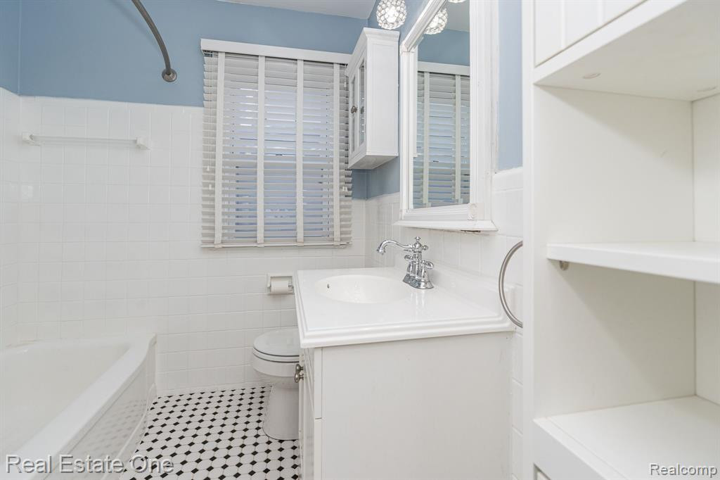 808 N EDISON Avenue, Royal Oak, MI 48067 — Photo 26