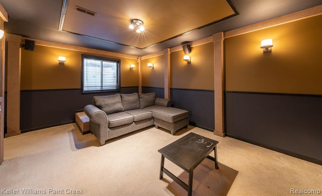 180 CENTER Boulevard, Wixom, MI 48393 — Photo 20
