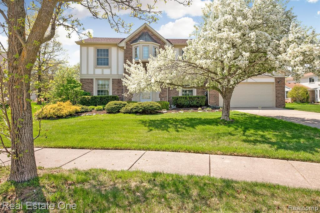 25553 Keenan, Novi, MI — Photo 3