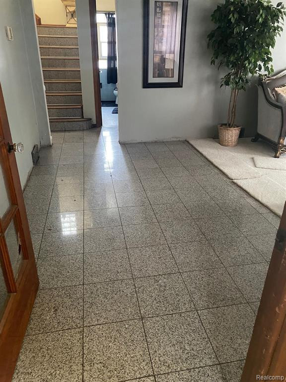 199 W GRIXDALE, Highland Park, MI 48203 — Photo 2