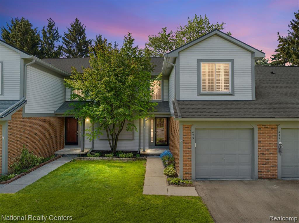 475 WINWOOD Circle, Walled Lake, MI 48390 — front exterior
