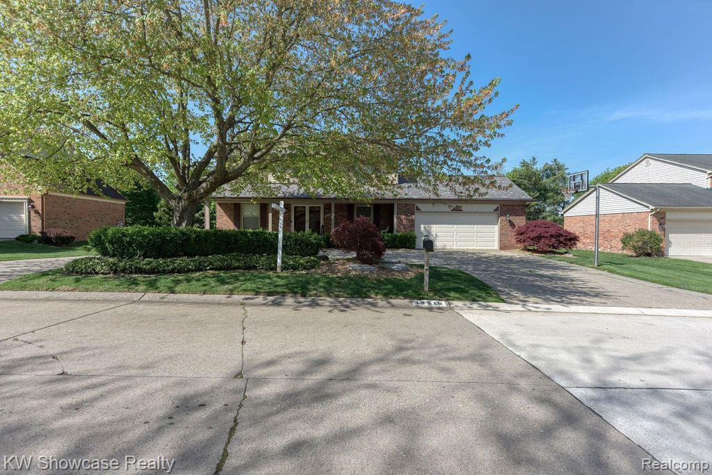42519 BRADNER Road, Northville, MI 48168 — Photo 32
