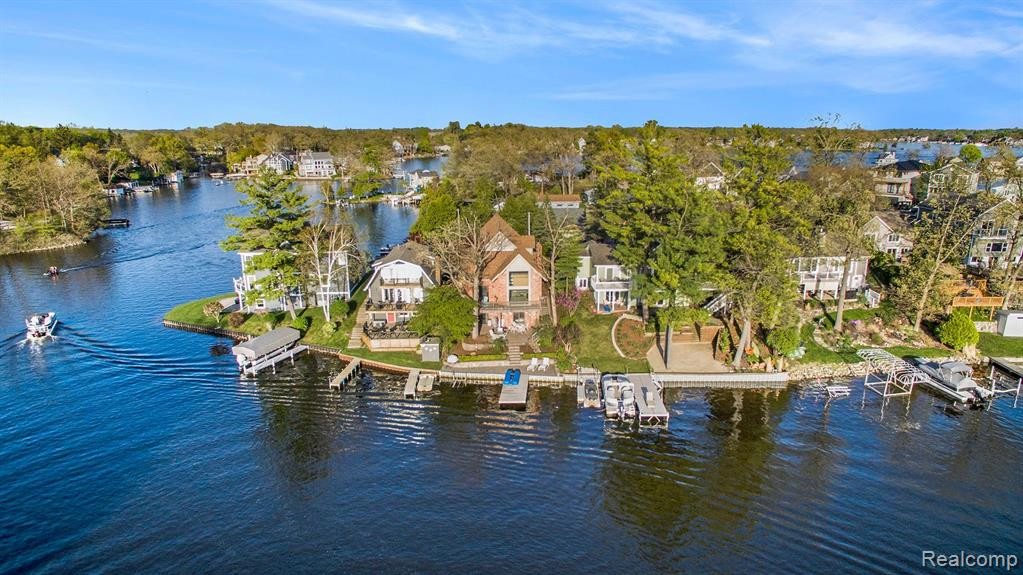355 PARK Avenue, Lake Orion, MI 48362 — Photo 5