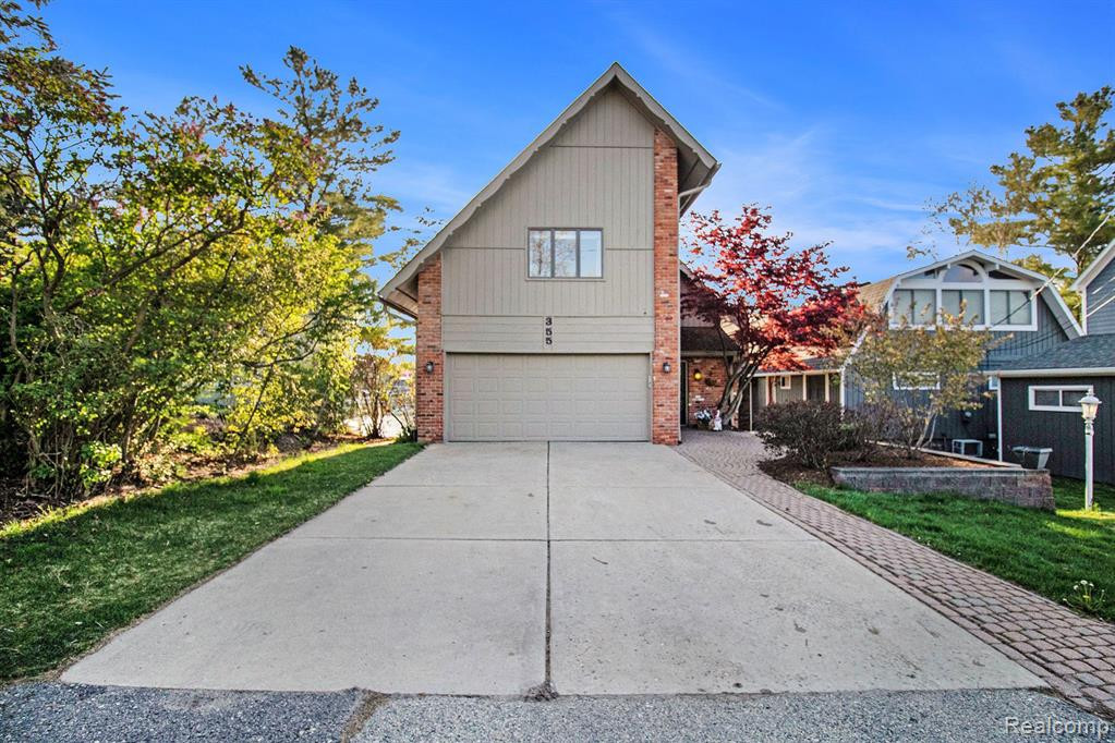 355 PARK Avenue, Lake Orion, MI 48362 — Photo 13