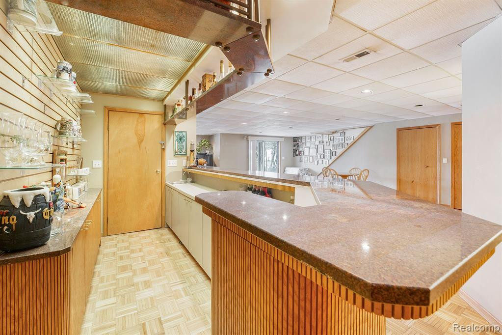 355 PARK Avenue, Lake Orion, MI 48362 — Photo 35