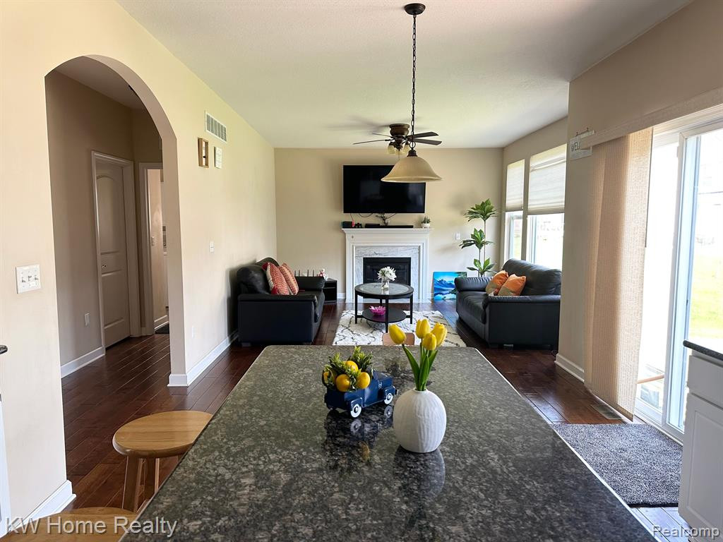 27078 LADBROKE Street, Novi, MI — Photo 14