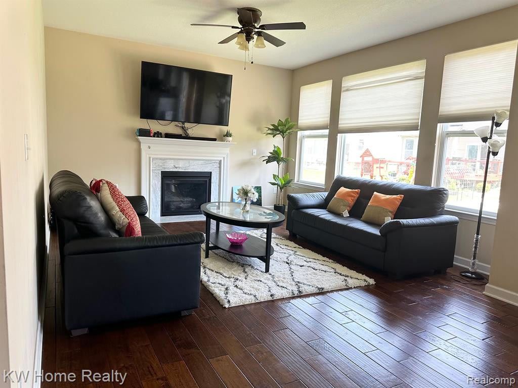 27078 LADBROKE Street, Novi, MI — Photo 16