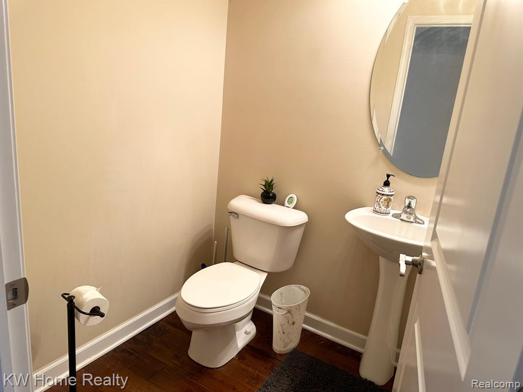 27078 LADBROKE Street, Novi, MI — Photo 18
