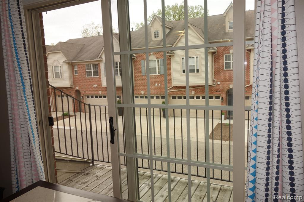 39467 SPRINGWATER Drive, Northville, MI 48168 — Photo 12